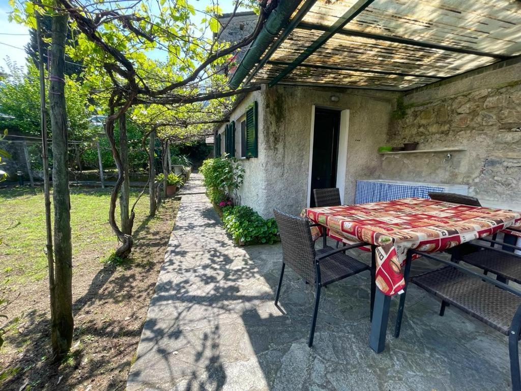 Lobster Cottage Apartment เลวานโต ภายนอก รูปภาพ