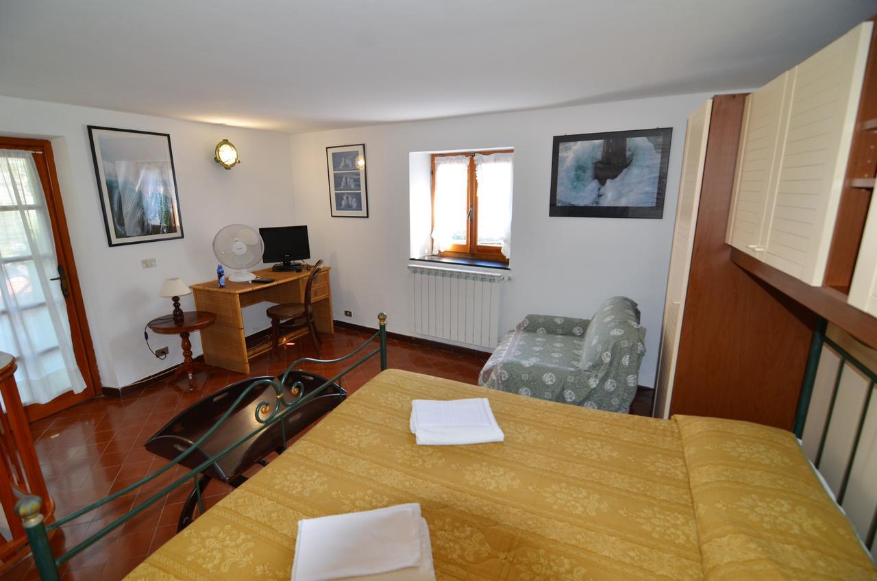 Lobster Cottage Apartment เลวานโต ภายนอก รูปภาพ