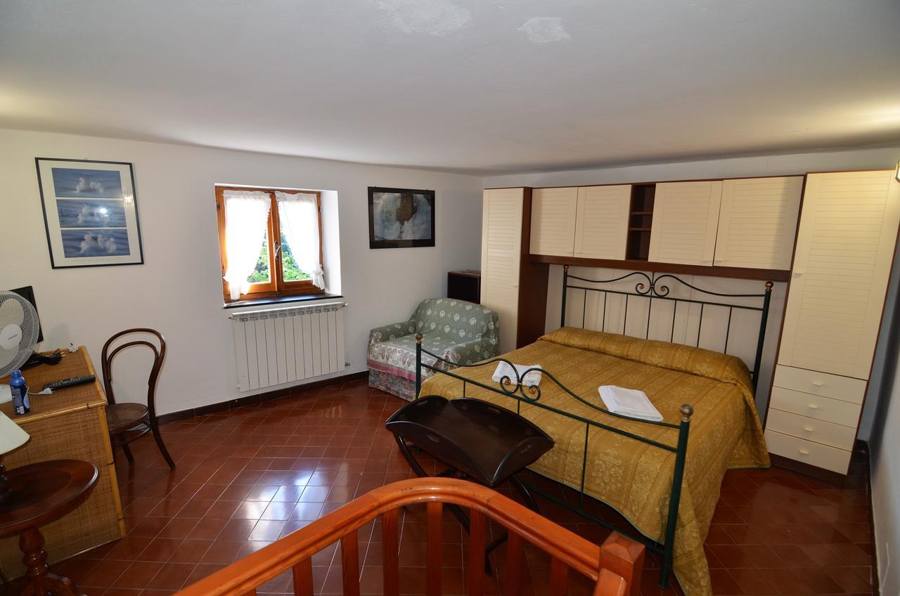 Lobster Cottage Apartment เลวานโต ภายนอก รูปภาพ